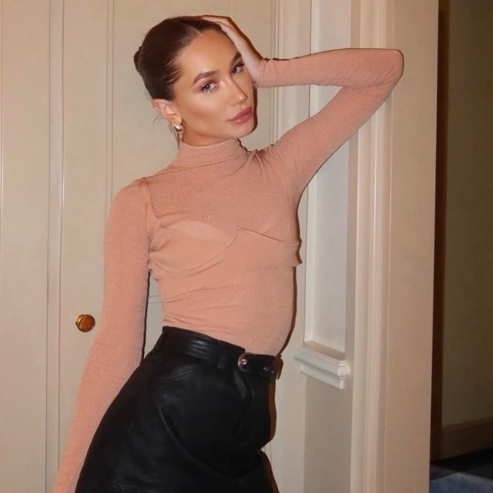 DION LEE top